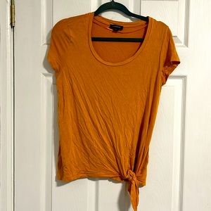 LE CHATEAU | Mustard Yellow T-Shirt